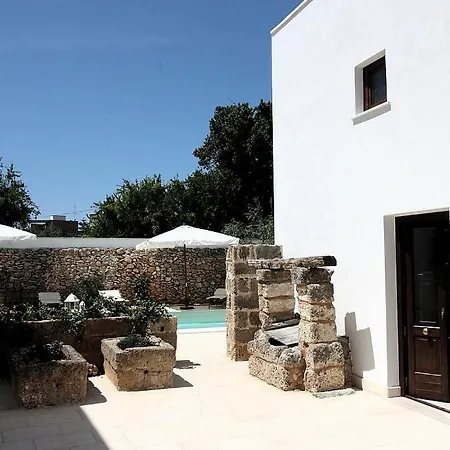 Sleeps 2 Pool Air Con Wifi Villa Racale