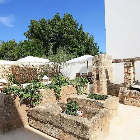 Sleeps 2 Pool Air Con Wifi *